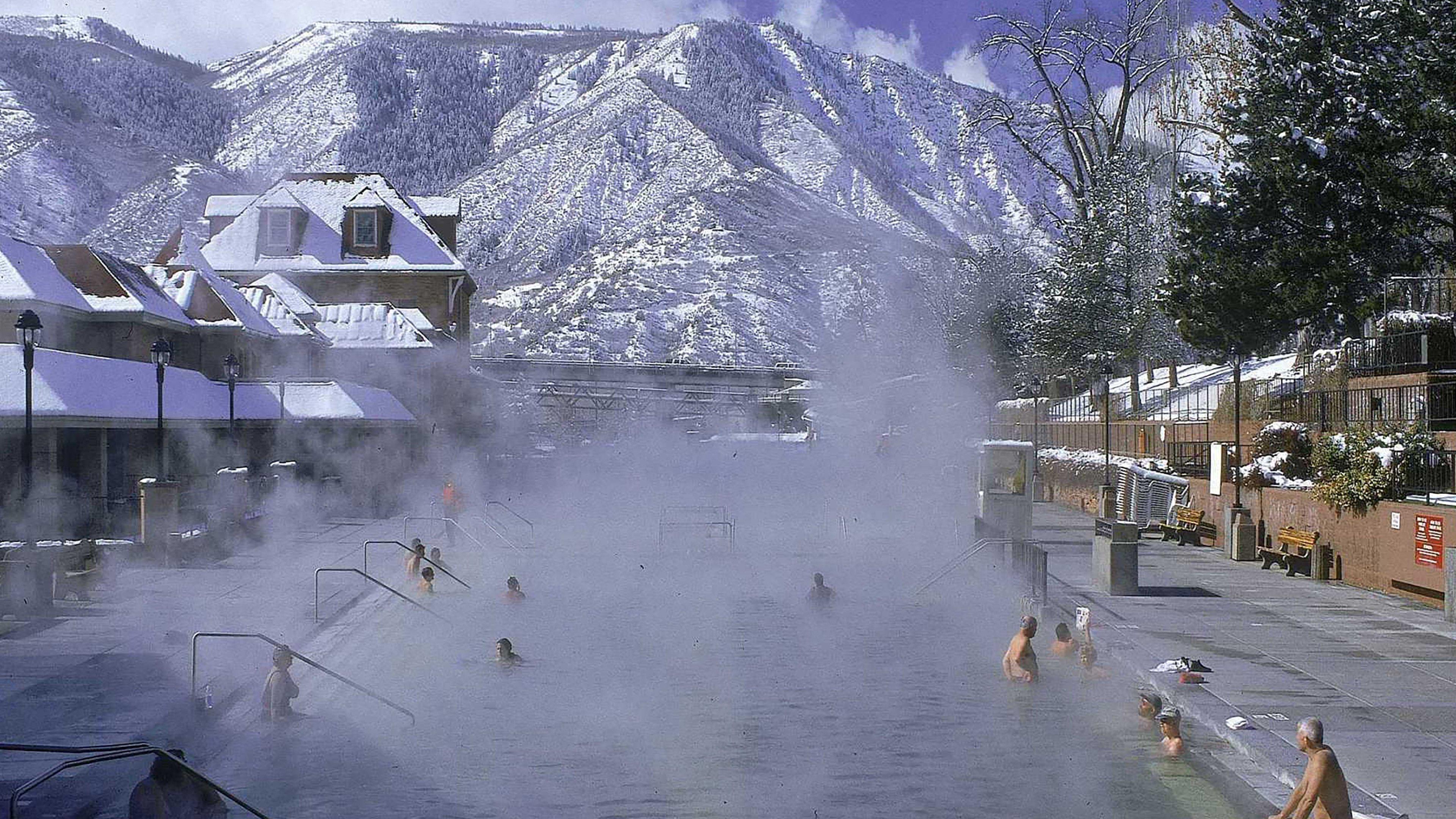 Holiday Express Aspen Area By Ihg Glenwood Springs