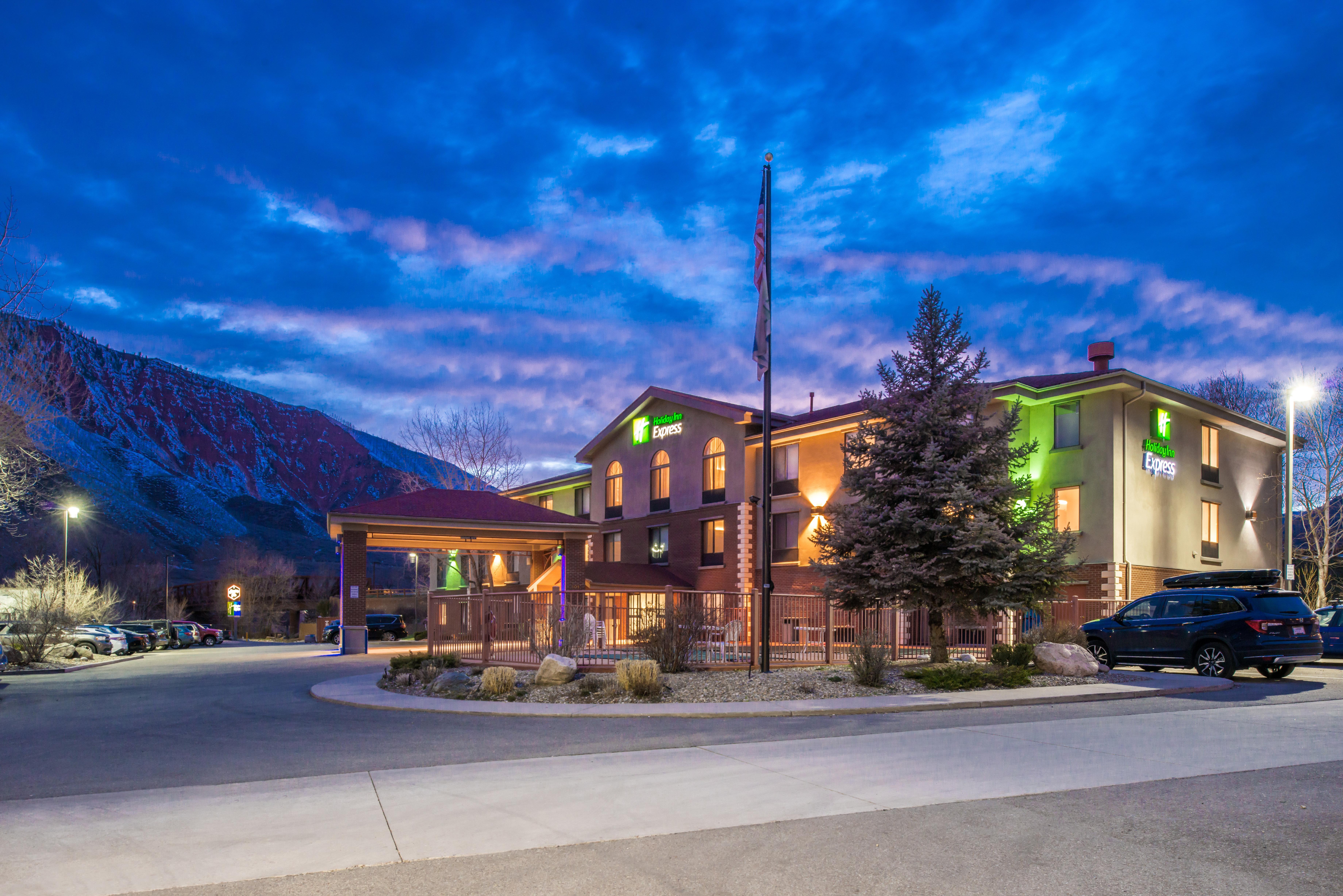 Hotel Holiday Express Aspen Area By Ihg 2*