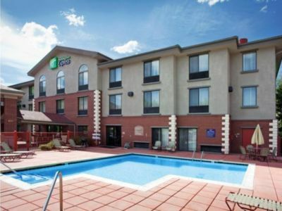 Hotel Express Aspen Area By Ihg
